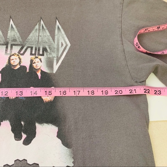 Vintage | Def Leppard Euphoria Tour Band T-shirt - Picture 12 of 12